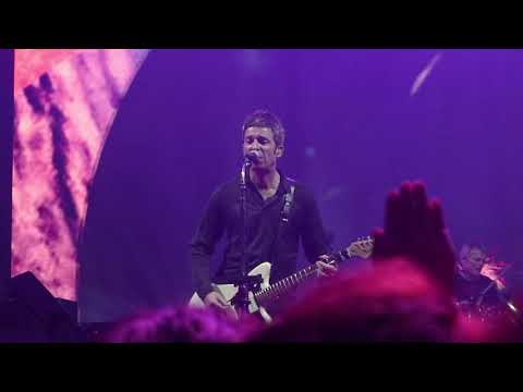 190519 Noel Gallagher’s High Flying Birds Live in Seoul - All You Need Is Love (The Beatles cover)