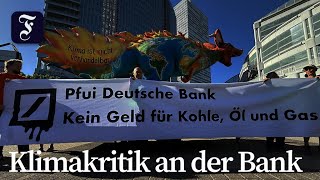 Deutsche Bank erhöht Dividende um 50 Prozent