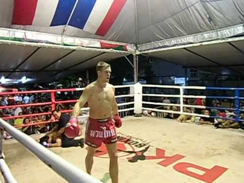 Thomas Formo Vs Guy form Thailand (Pro Thaiboxing)