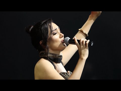 Seda Seyranyan - Kat-Kat ("Voske Ashun" concert)
