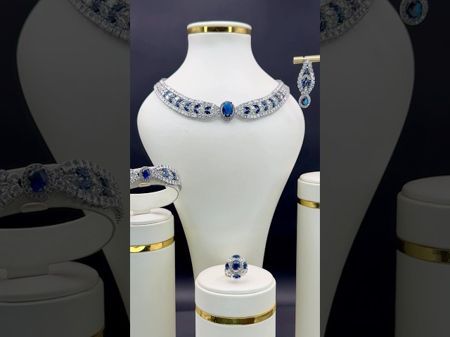 طقم زيركون فاخر بإصدار خاص دقة الماس 5 قطع بضمان على اللون