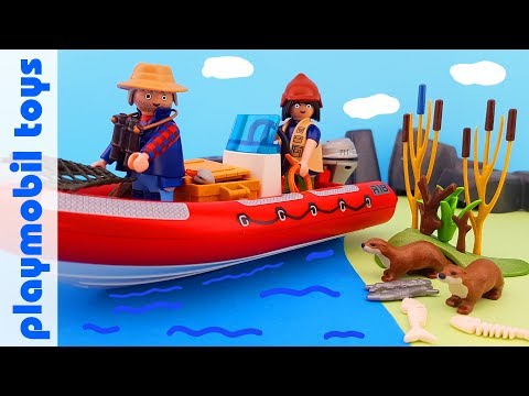 Unpack Playmobil Wild Life 5559 Inflatable Boat with Explorers