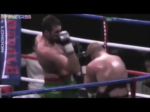 Bokser nokautirao sebe