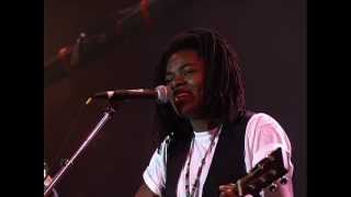 Tracy Chapman - Woman&#39;s Work (Live at Farm Aid 1992)