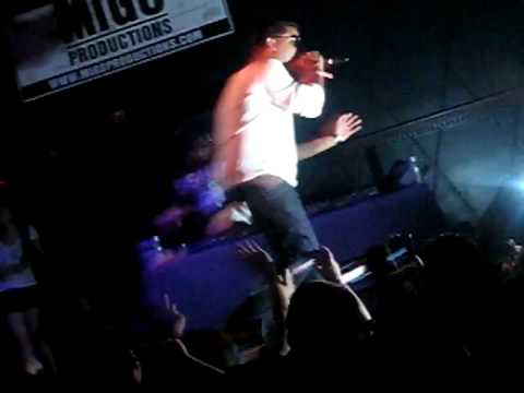ZION Y LENNOX LIVE**TU PRINCIPE**