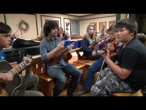 2017-05-20 Post Jam - Elliot Elisaro, Alex Sharps - 2017 Julian Fiddle Contest