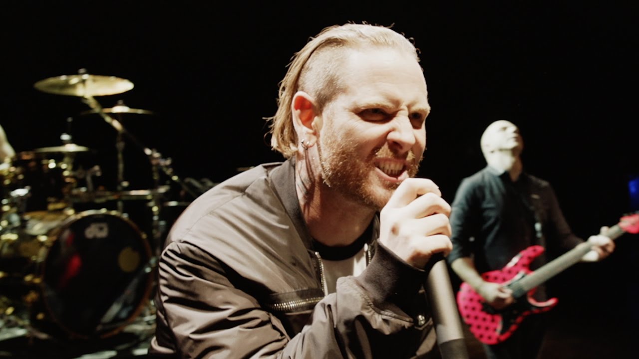 Stone Sour - Fabuless [OFFICIAL VIDEO] - YouTube