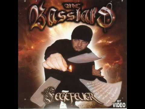 McBasstard und Mach one -Riechst Du Das Flüstern