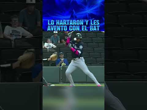 Robles le aventó con el bat al lanzador después de recibir 5 pelotazos 🔥⚾️ #mlb #baseball #shorts