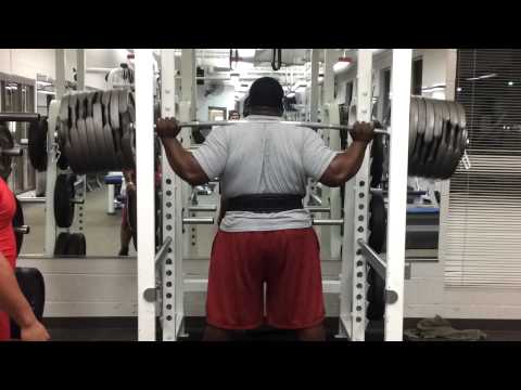 Ray Williams (800 lbs) 5 reps