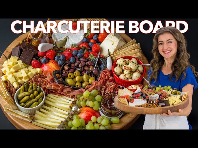 Video Pronunciation of Charcuterie board in English