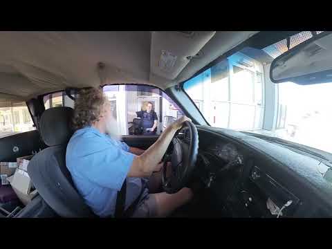 CANADA BORDER Crossing, CUSTOMS QUESTIONS.