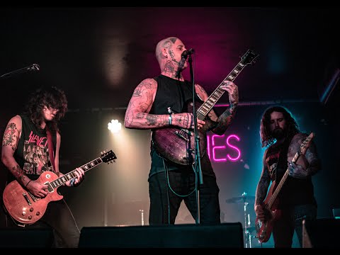 Toxic Jungle - Looking Forward Live at Vinnies Dive 2020