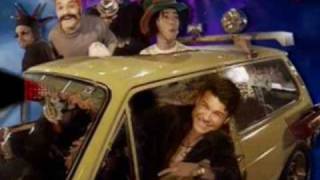 MAMONAS ASSASSINA CHOPIS CENTIS