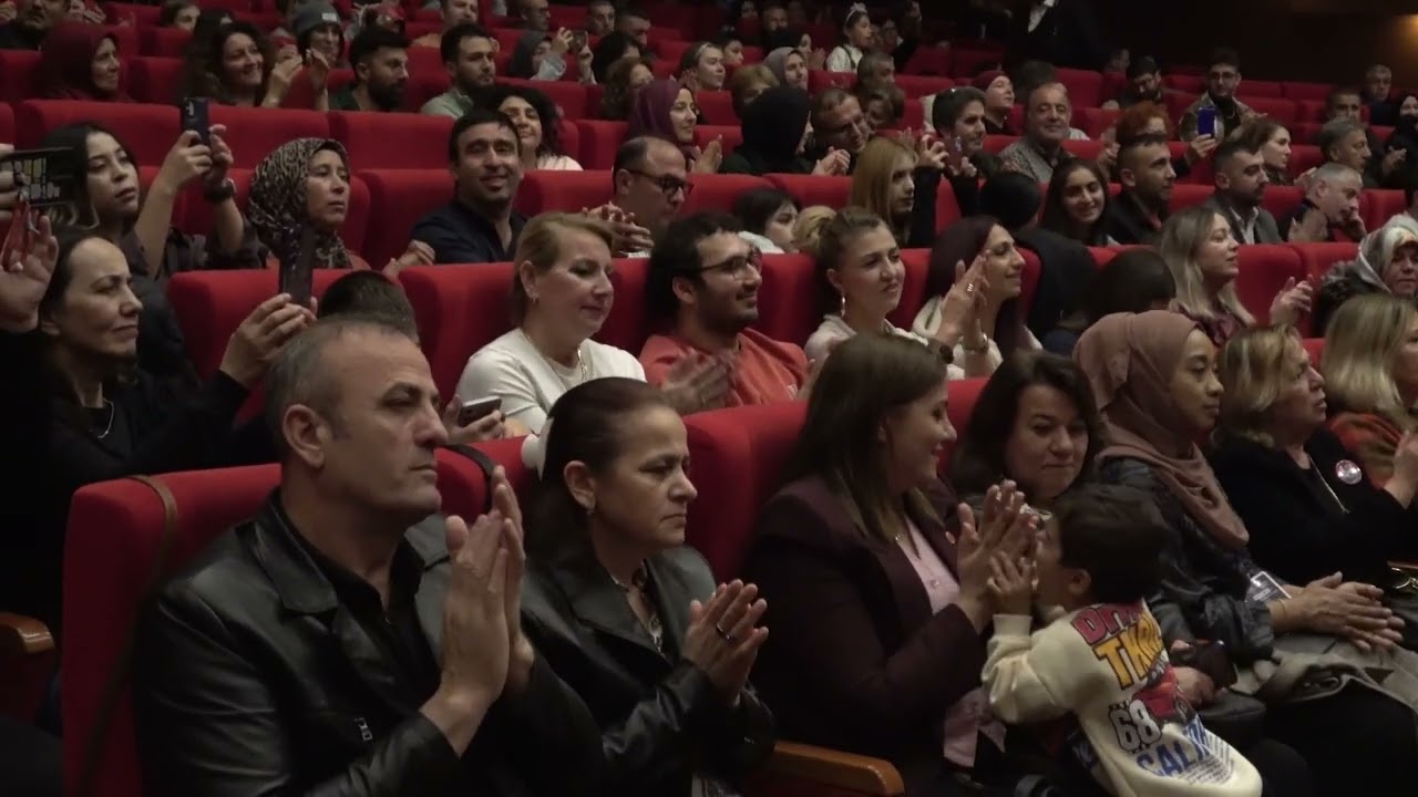 URFA TÜRKÜLERİ BOZKIRIN KALBİNDE YANKILANDI