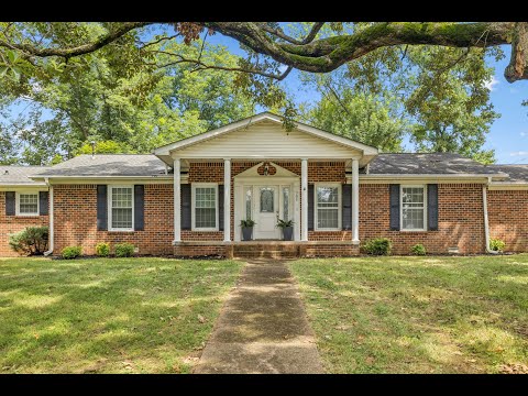 303 W 2nd Avenue, Hohenwald, TN 38462(Lewis Co.) - Sold!