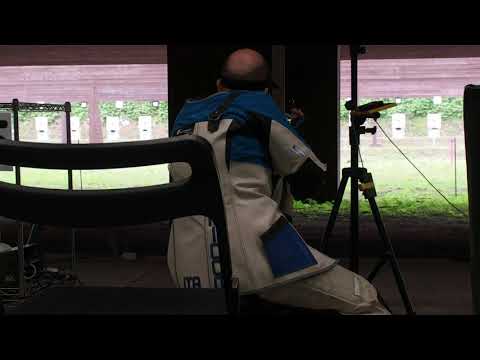 Olympic Gold Medalist Kneeling Position [Niccolo CAMPRIANI]