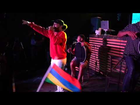 TIPTI EN LIVE BRIXTONN JAMM SEGA FESTIVAL