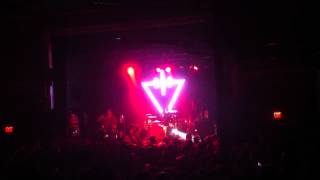 The Devil Wears Prada - Intro, Dead Throne, Untidaled