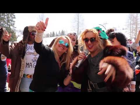 Maria White Party Time