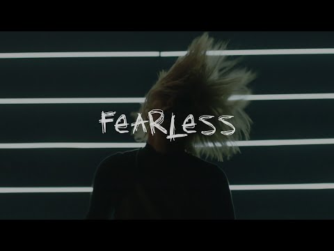 Kat Leon-Fearless(Official Lyric Video)