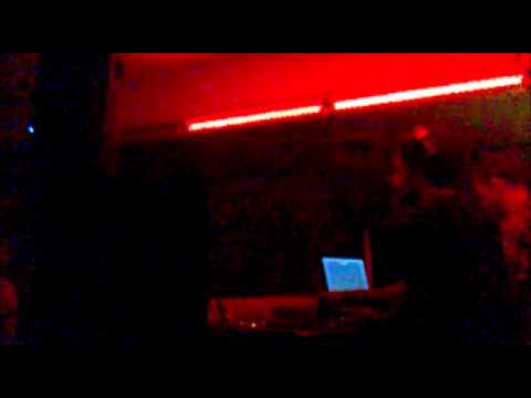 DJ Dyce-TUNEL BAR4.wmv