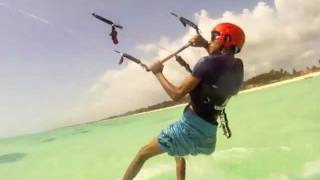 preview picture of video 'Kiteboarding ESP 2012'