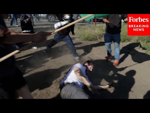 SHOCK VIDEO: Protesters Confront And Attack Pro-ICE Supporter In Camarillo, California