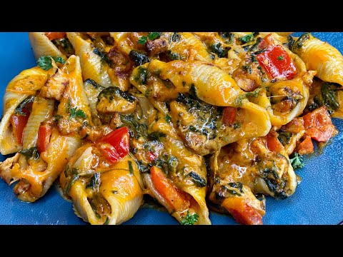 Chicken, Spinach and Red pepper Stuffed Shells! How to make the best stuffed Shells