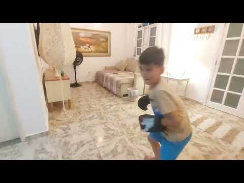 Um pequeno amador aprendiz 👊💥