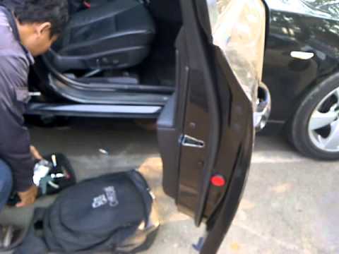 download lagu mp3 mp4 Bmw E60 Locked Key In Car, download lagu Bmw E60 Locked Key In Car gratis, unduh video klip Bmw E60 Locked Key In Car