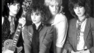 Tell Me (Live at The Ritz NYC 9/28/84) - Bangles *Best In (Live) Show*  Audio