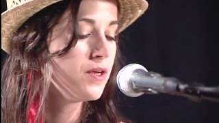Holly Miranda - Sleep On Fire (Live version) + Lyrics