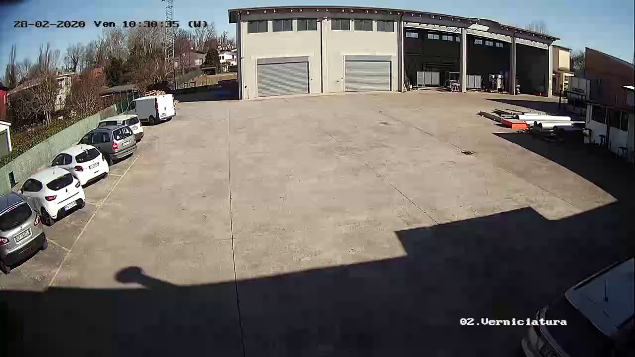 Watch Now Meteorite 28.02.2020 (guardare in alto a destra) Meteorite 28.02.2020 (guardare in alto a destra)