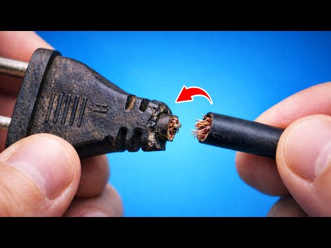 Very few people know how to fix a broken electrical plug — Amazing trick!