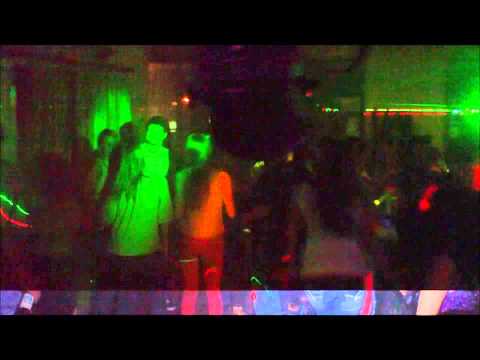 BINGO PLYER neon light party DJ DONALDO