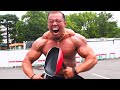 【筋肉伝説】ベンチ240kgの北村克哉は曲げられたフライパン15枚を何秒で戻せるのか!?【フライパン戻しタイムアタック】Macho man vs Frying Pans