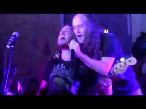 Threat - Heavy Drinker ft. Mario Uribe (En Vivo, Tributo Metal)