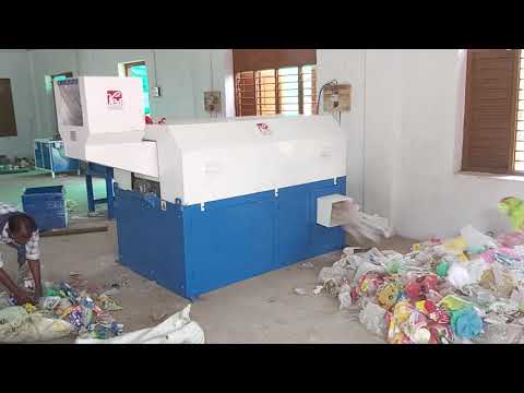 Plastic Dust Remover Machine