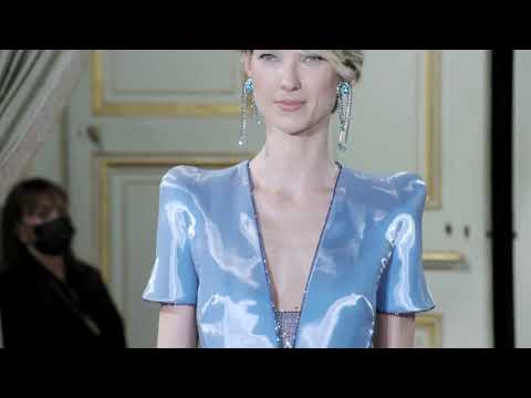 Giorgio Armani Privé Fall Winter 2022