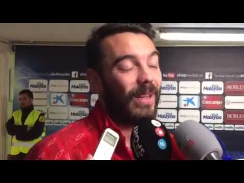 Aspas se lleva el balón del hat trick en el Sevilla-Sabadell