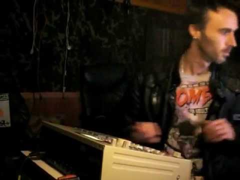 Mz ft Mr.Marley - Viver ao segundo (AlphaRecarga Prod) RECARGA 2012