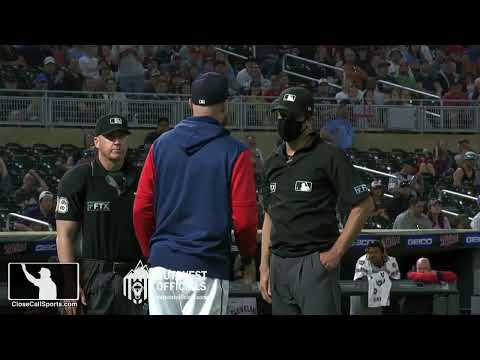 Ejection 038 - John Tumpane Ejects Rocco Baldelli After 10th Inning Obstruction Call Against Twins