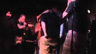 Alkaline Trio - Two Lips, Two Lungs &amp; One Tongue(NoMeansNo Cover)(Live at Bottom of the Hill)