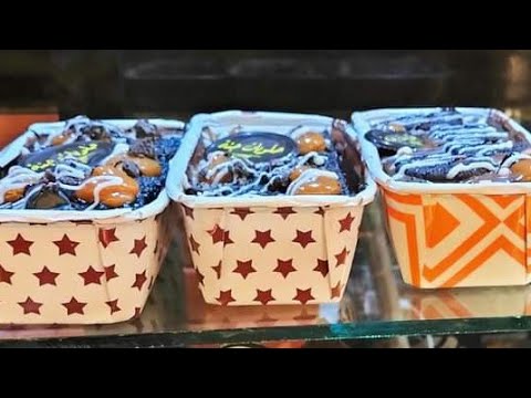 Peanut 🥜 Butter Chocolate Layer Icecream Cake Taste Review by Master Esam Official 💪