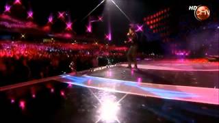 Festival de Viña 2011, Chayanne, Tu Pirata Soy Yo - Completamente Enamorados