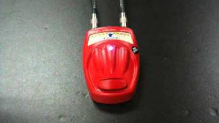 Video thumbnail for Danelectro CoolCat Distortion CD 1 by musicnbooksdotcom