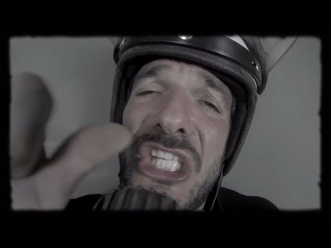 #apero   C'est l'heure de l'apéro - Apérophilie WAZOO - Manger c'est tricher Musique  Chanson Fiesta