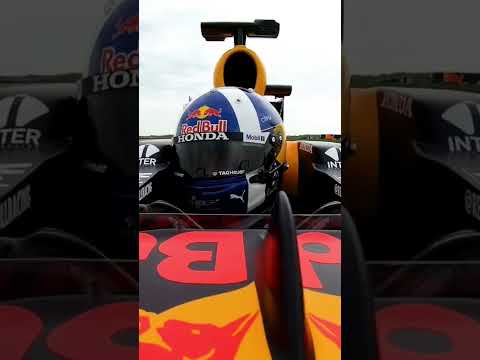 Bugatti chiron vs F1 Car: DRAG RACE