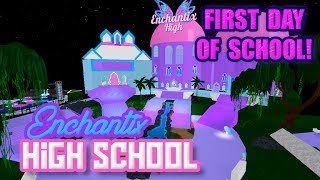 First day of school! Roblox Enchantix high Fairies & Mermaids school TOUR
